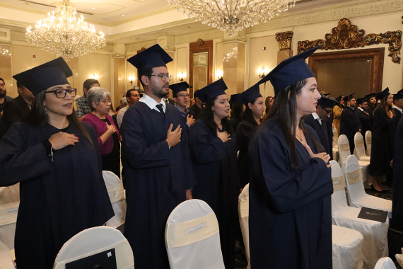 UNIB comemora o sucesso dos profissionais que concluíram seus estudos de pós-graduação 